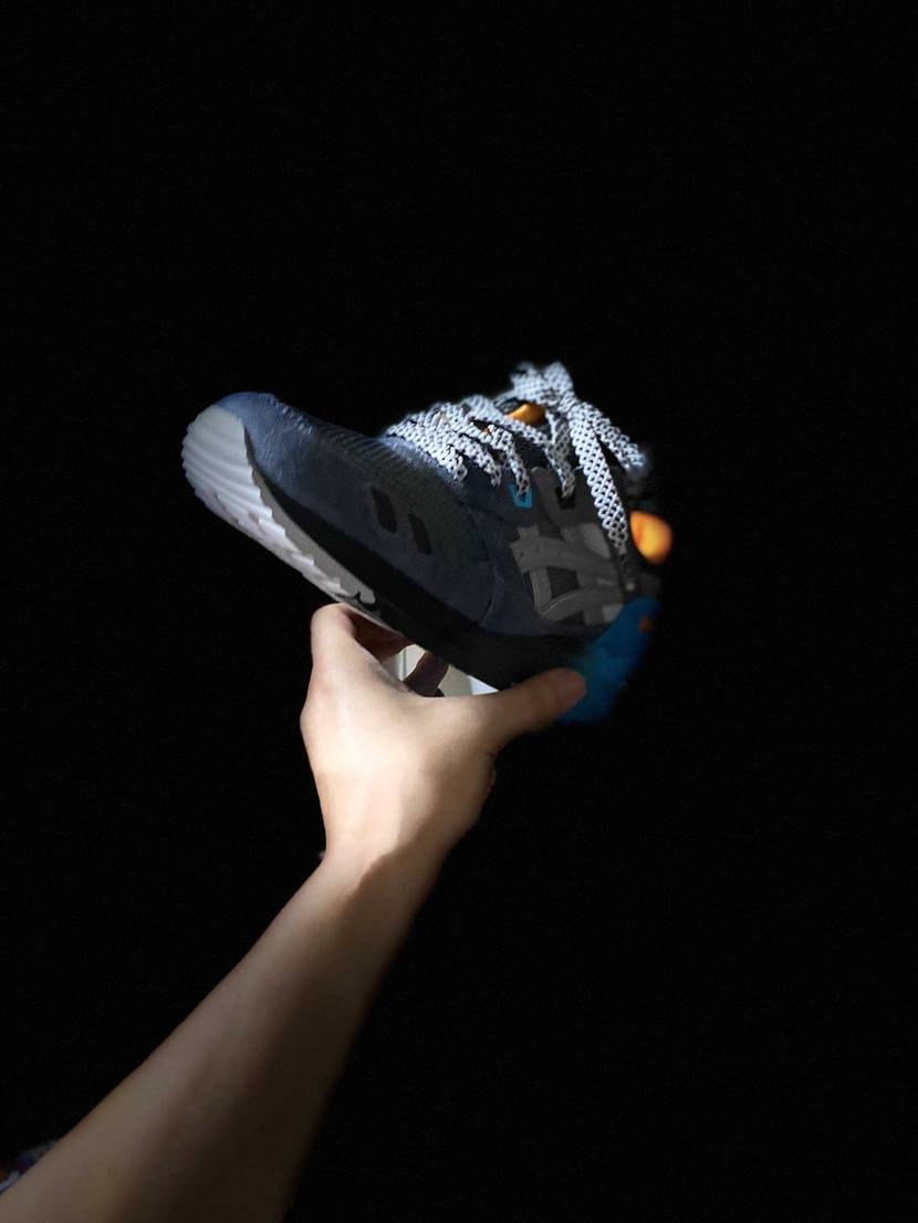 asicsファンの皆様。。

スラムジャムを購入したぞっ