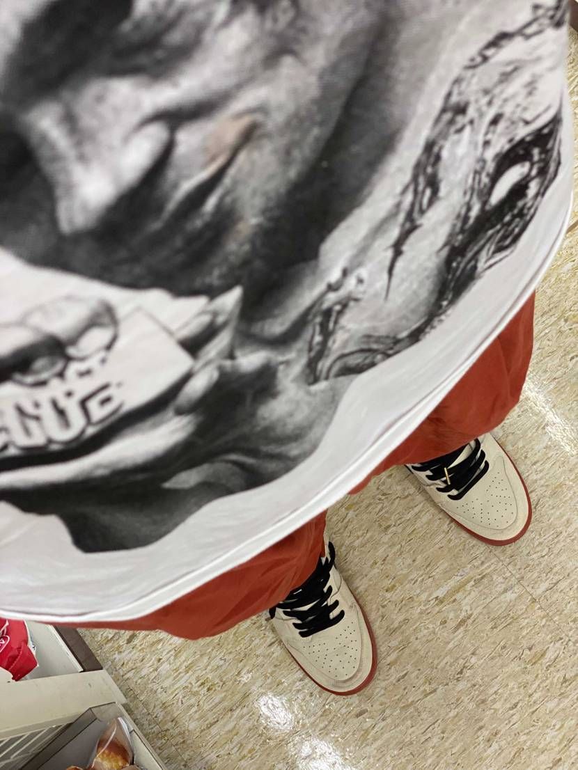 今日はお休みなので、ラフな格好‼️
スニーカーはモスリンです。。。

モス