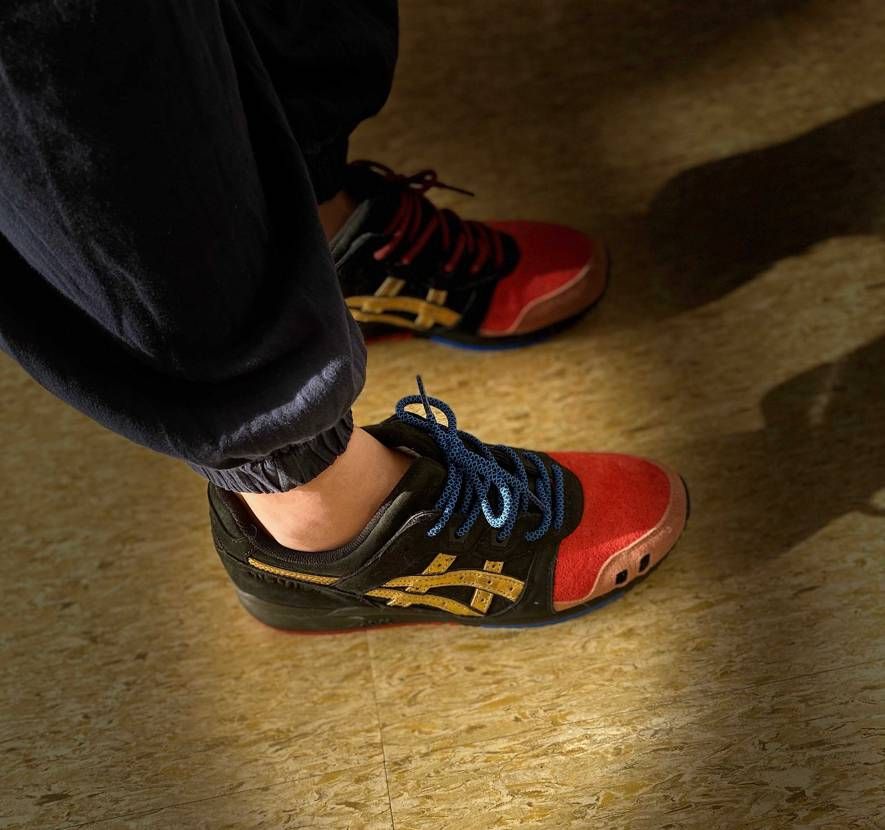 おはようございます🌞

初履きです。

やっぱ、アシックスはええなぁ。。