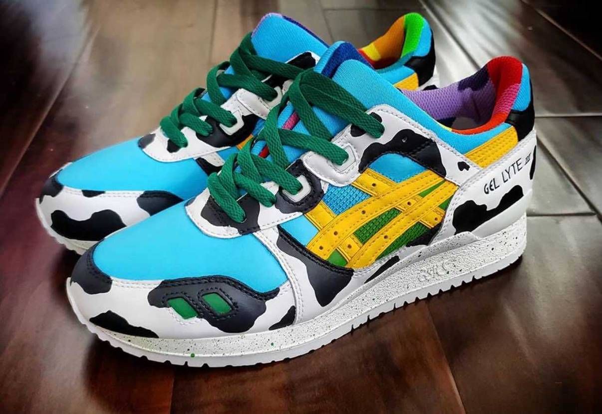 ゲルライト3 をカスタムしたスニーカー。。

これはクオリティが高い‼️