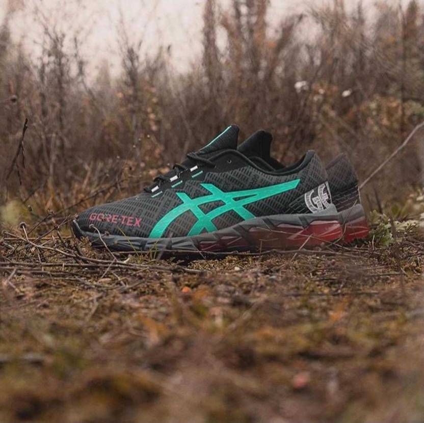 NIKE、NIKE。。騒いでいる中、asicsの情報を与えますね。笑

これ