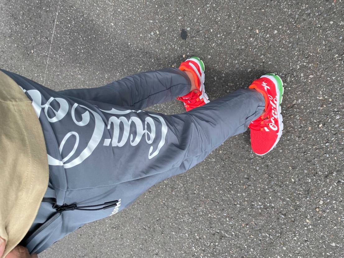 アシックスはええぞーっ。。

以上