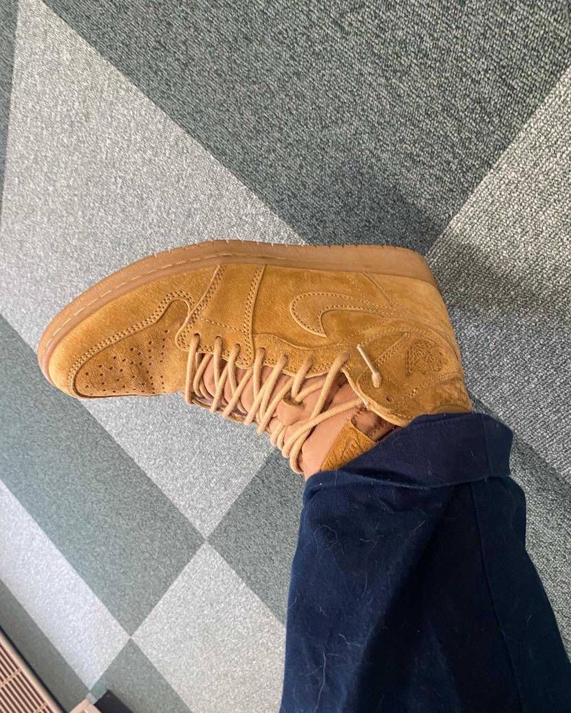久しぶりに投稿。。

明日、kith and asics