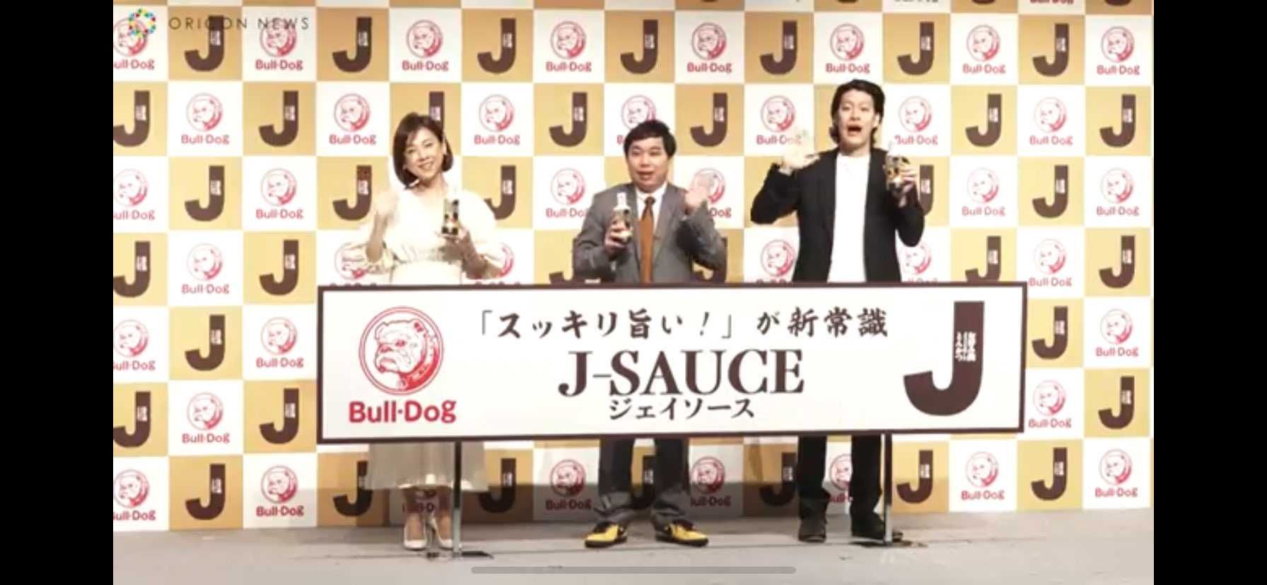 霜降り明星のせいやさんが履いているナイキのスニーカーの名前を