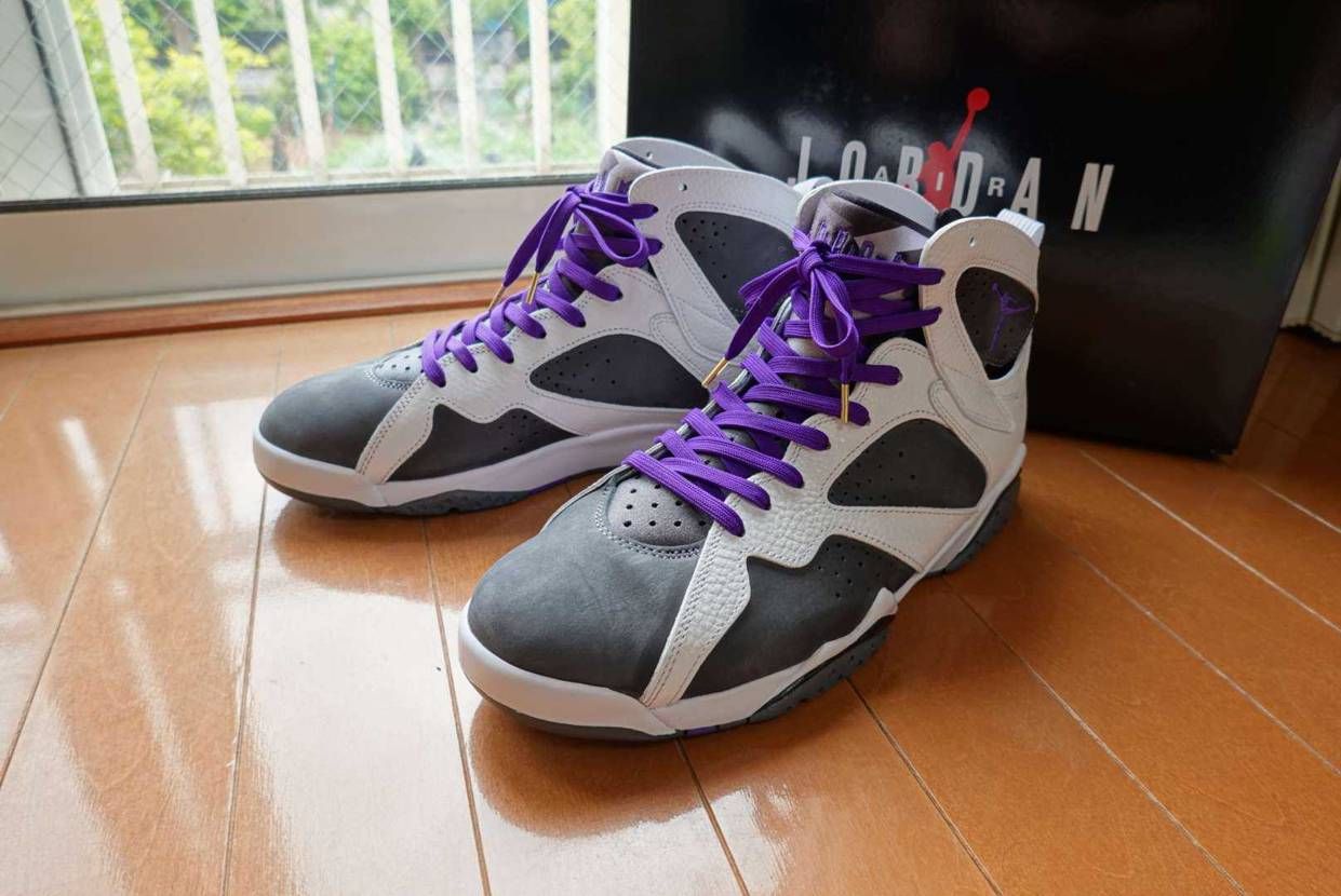 SNKRSTREK NextGeneration.
スニーカー
そこは最後の