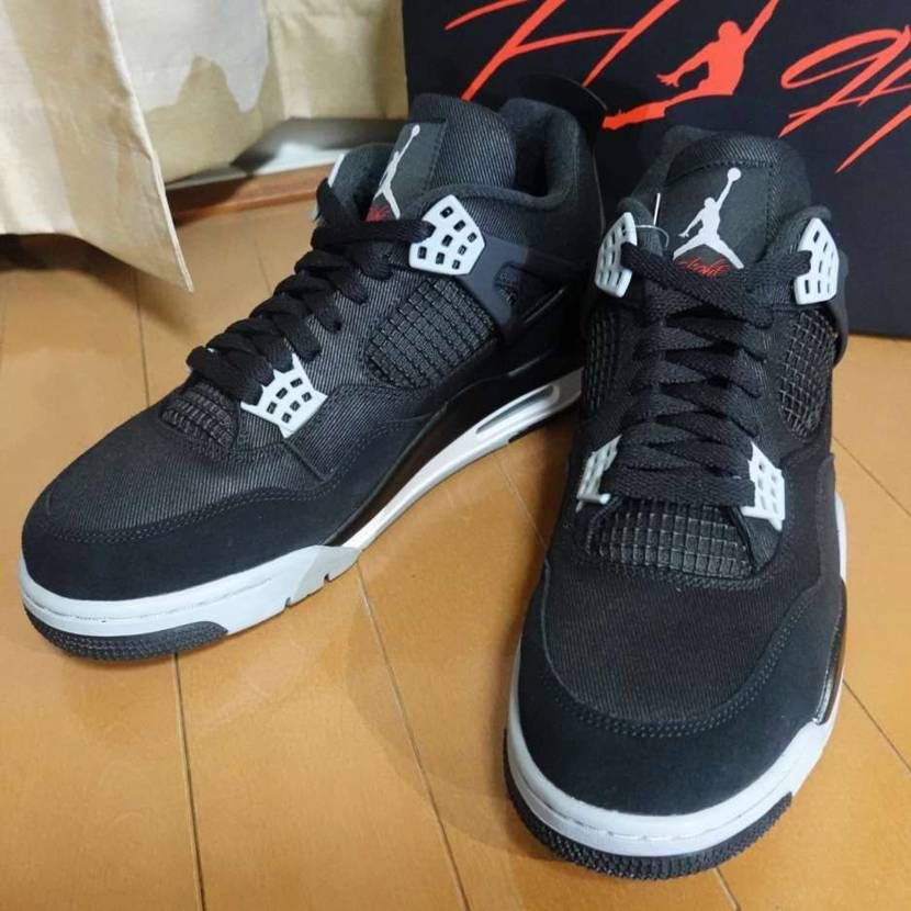 NIKEスニーカー図鑑2022
Air Jordan 4 SE Black a