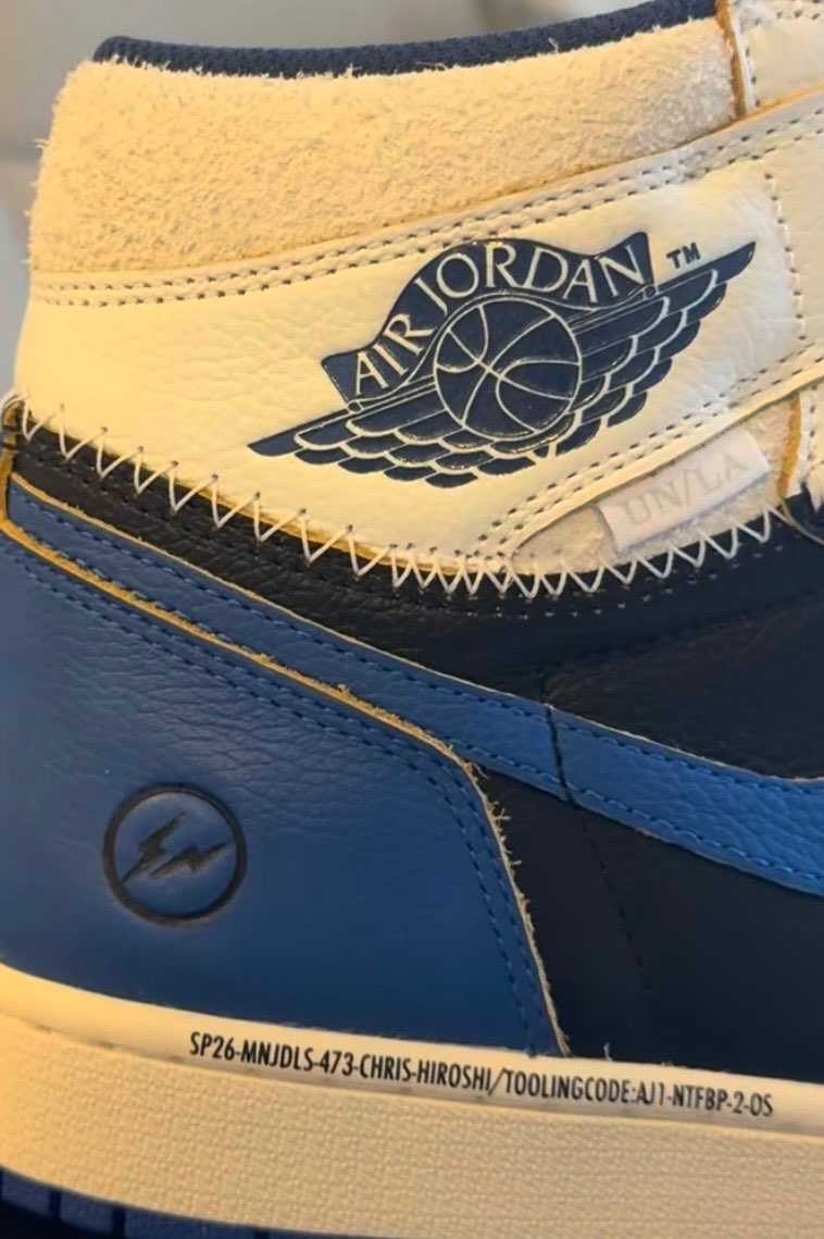 Virgil Abloh Archive全落からプレ値で買うか悩んだけど
いつ