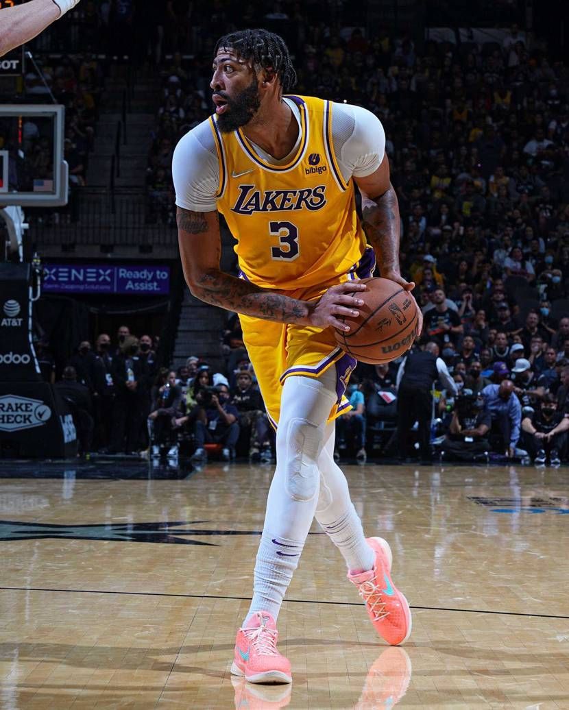 AD’s Kobe 6 colorway.