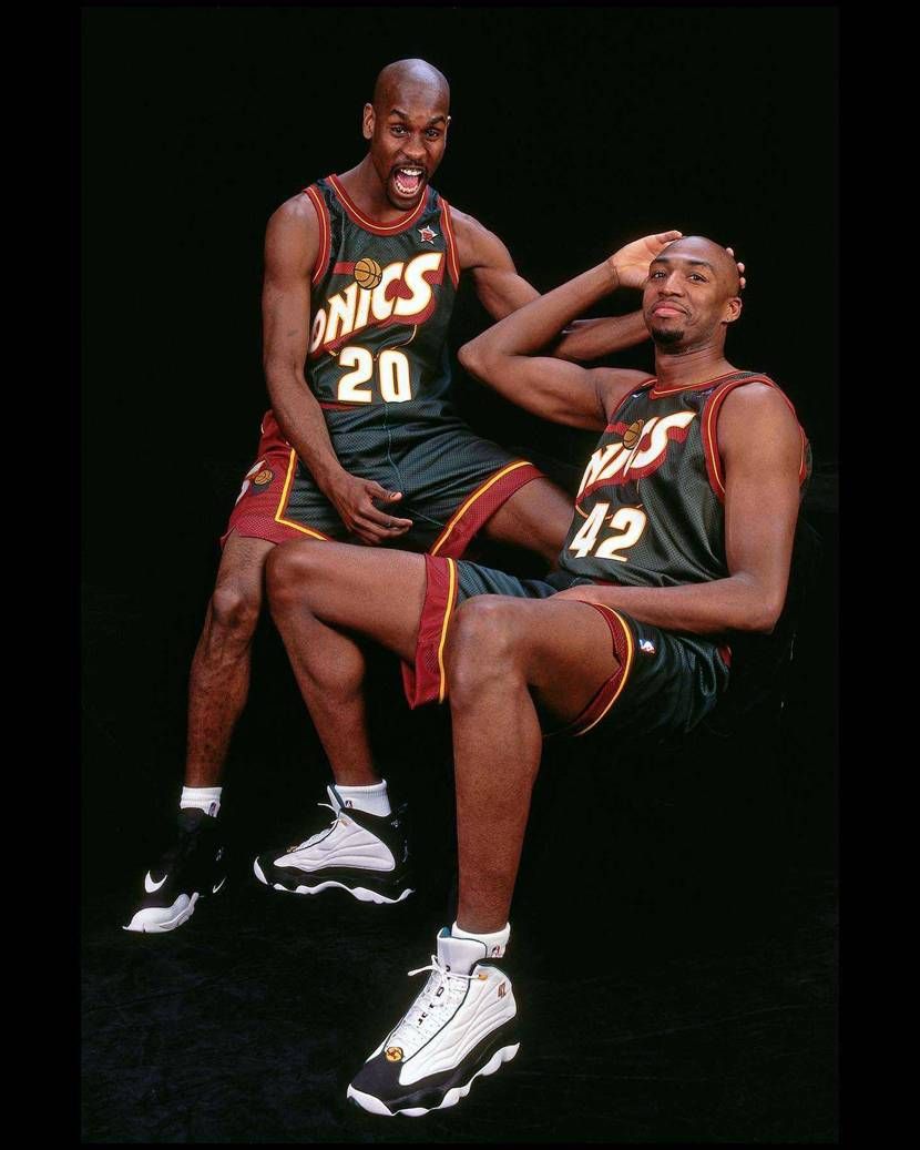 The Glove & Vin Baker.