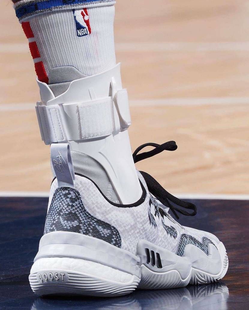 Snakeskin just like…