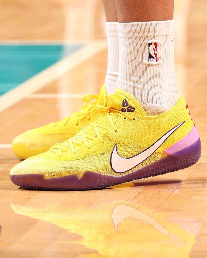 Kobe AD NXT 360.