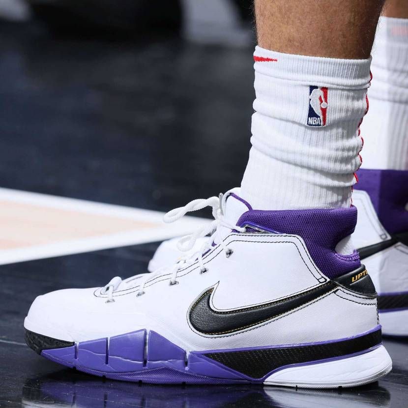 KOBE 1.