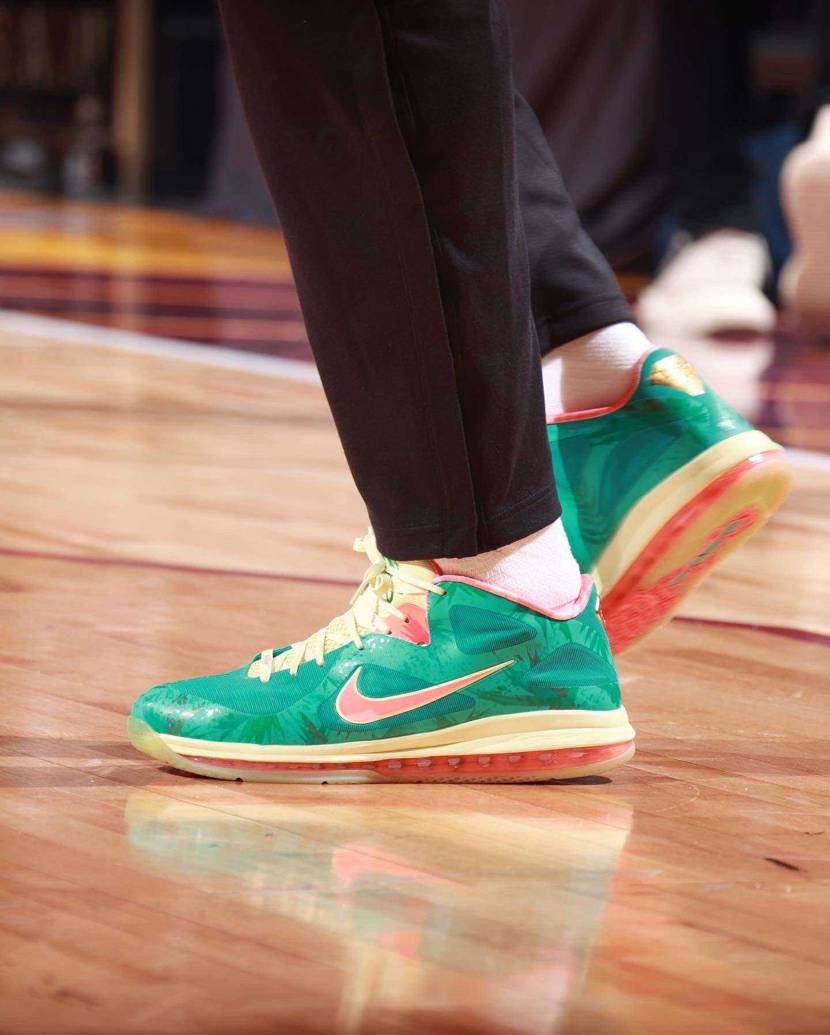 The King, LeBron 9 Low “Revers