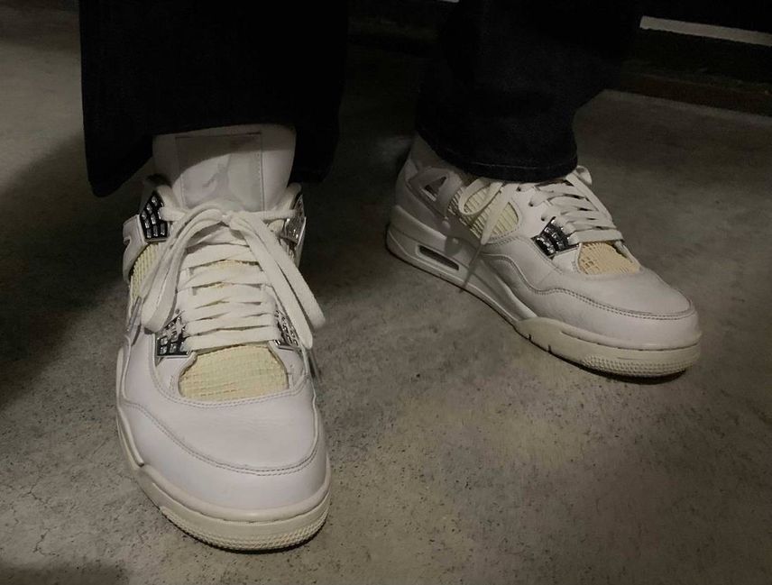 5年前にLAでセールになってて$100で買いました。
Pure Money好き