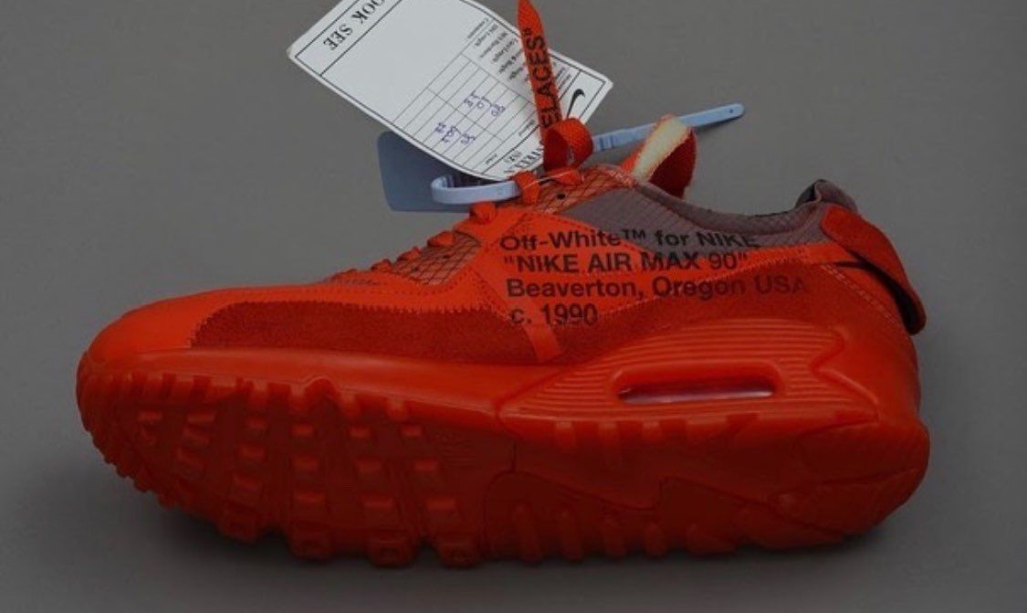 去年12月にリリース予定だったairmax90 off-wh