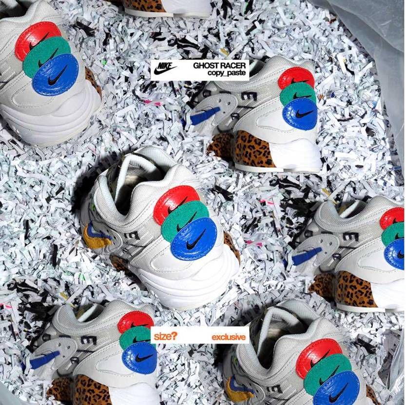Nike Air Ghost Racer "Copy-Paste"

siz