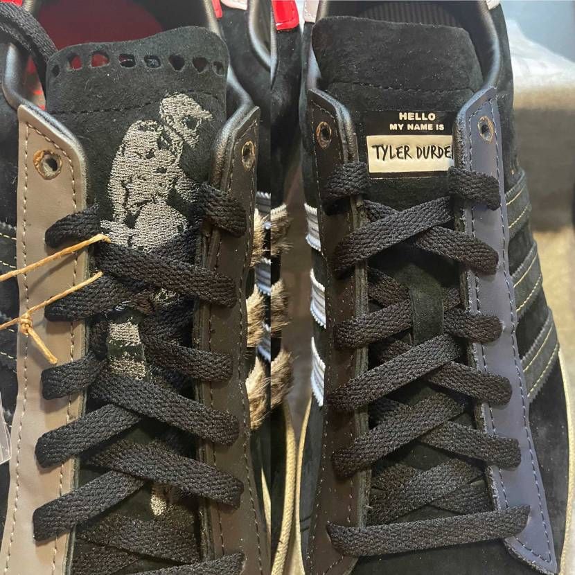 size?から届きましたので参考画像載せます。
梱包:段ボ