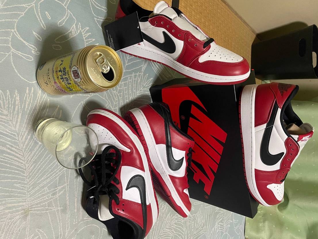 久しぶりのCHICAGOをゲット^_^
ハイプから大衆スニーカーになって
い