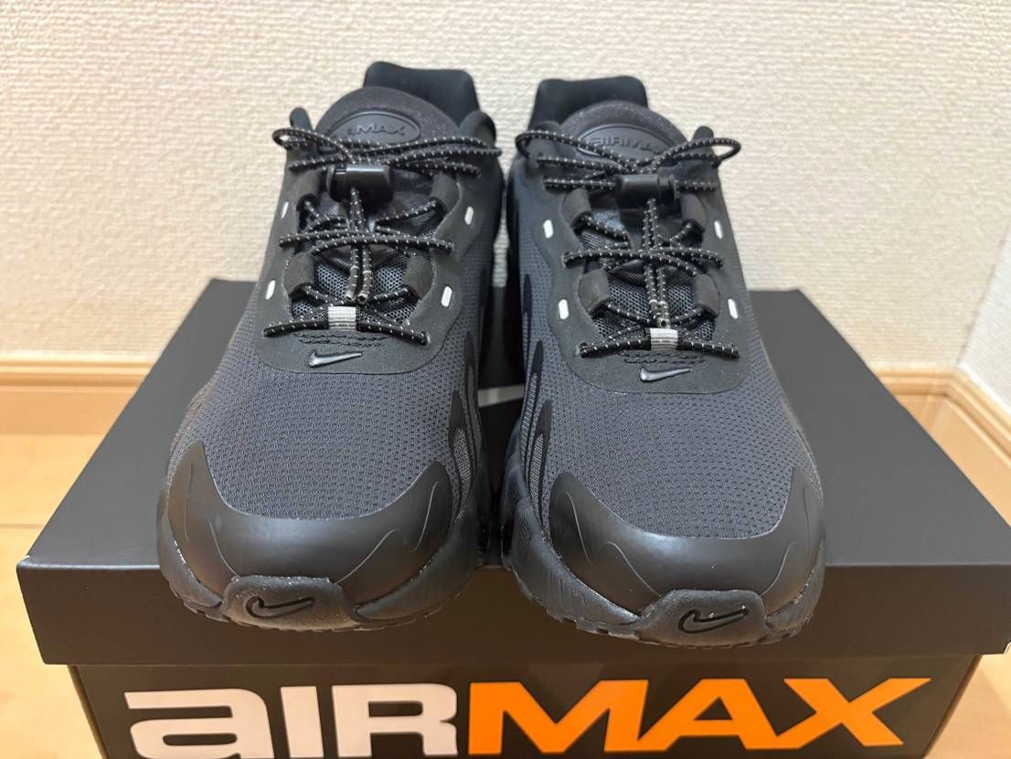 ナイキ エアマックスDN8 トリプルブラック
⚫️⚫