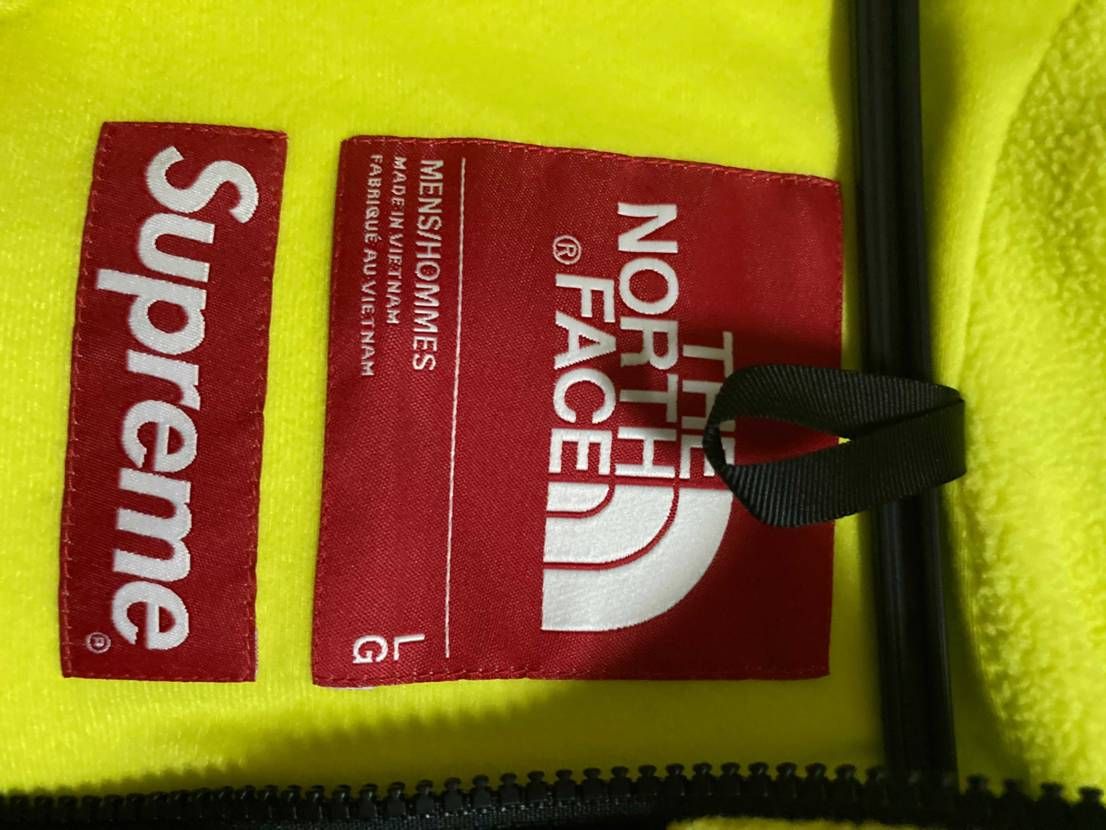 付属品無しですが
着用数回美品です
4万5000円くらいで
買ってくださる