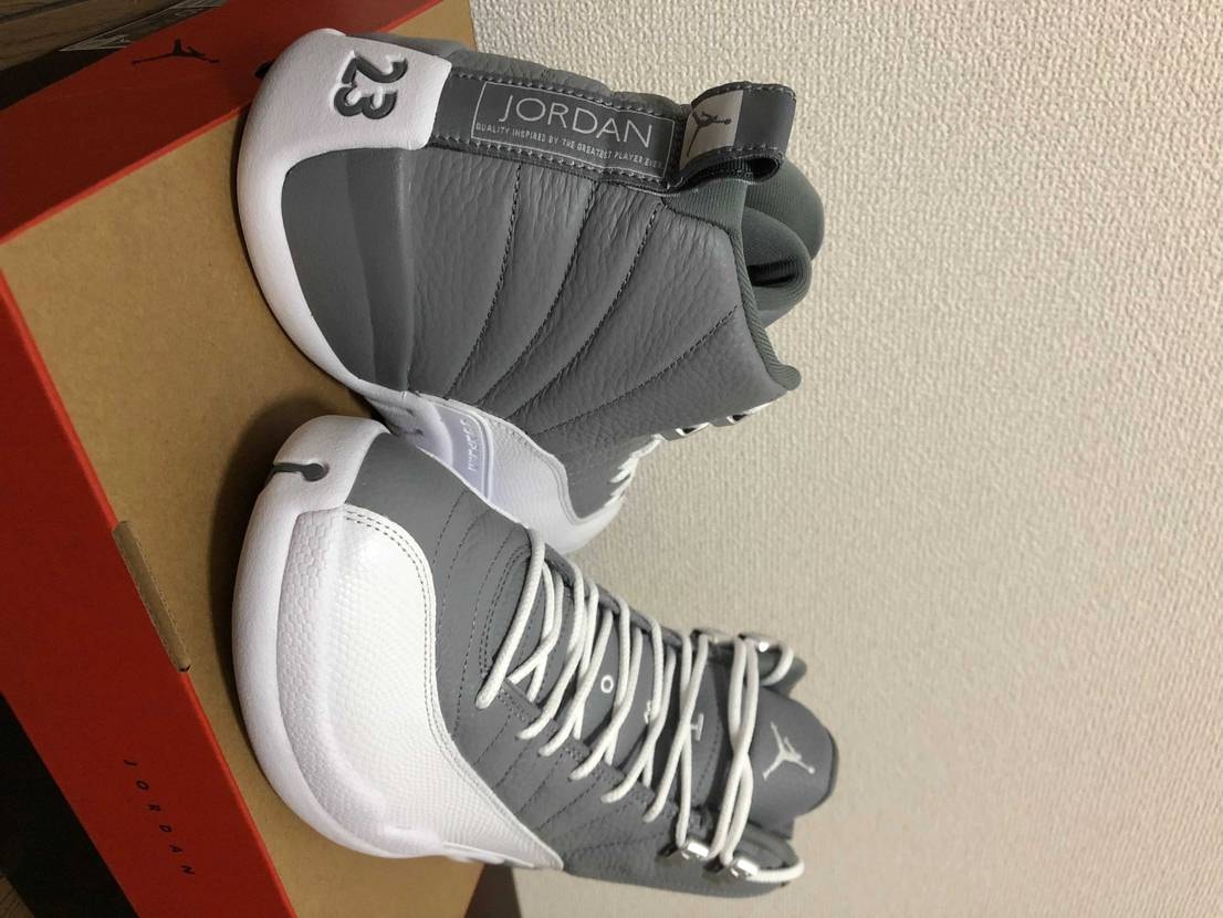 この魅力！！
aj12のフォルムがとても良い！
かっこい