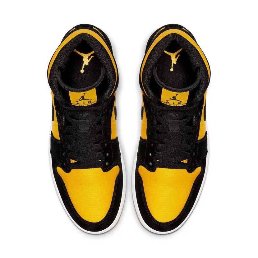 ちょっと偽物に見えますね。