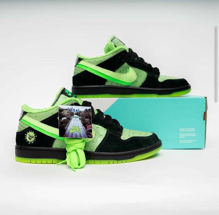 airthirtytwoのコロナダンクかわいい😊😊😊
買えんのかな？