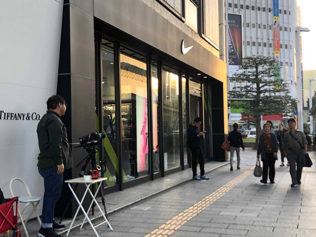 NIKE in 名古屋栄

この📷
怪しすぎる