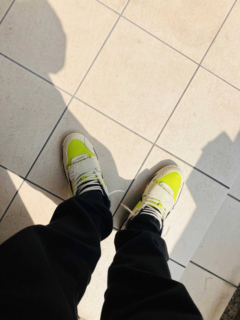 今日、某フリマサイトにて未使用に近い綺麗な個体が届
きました( •ᴗ• )
