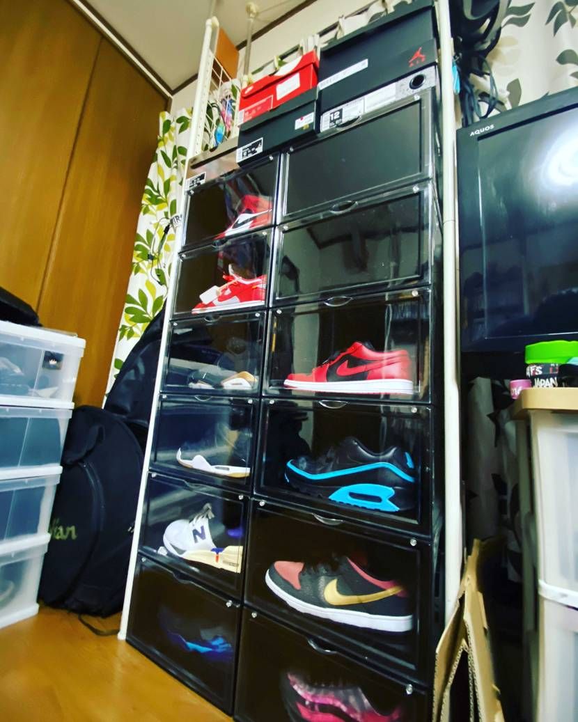 4月にハマってから自粛期間買いすぎたなぁ
空いている所にも二足今月入る予定だか