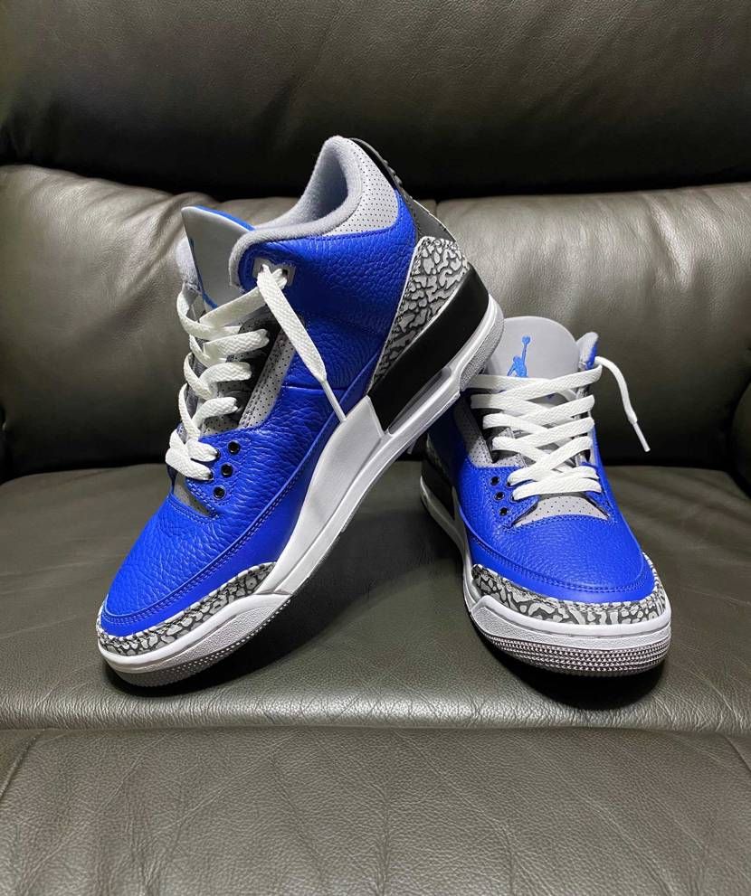 なかなかな美色✨シューレース白に替えて良き👍