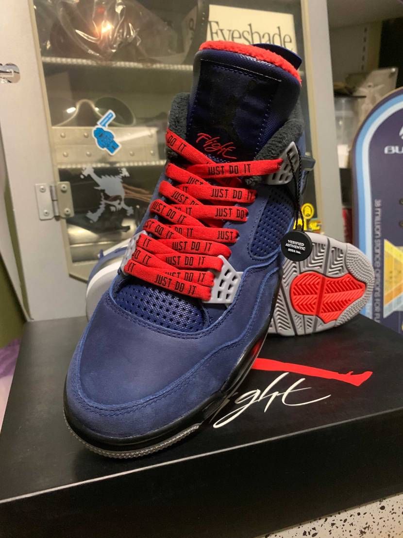 ジョーダン4wntr ロイヤルブルー届きましたSNKRDUNKありがとうございま