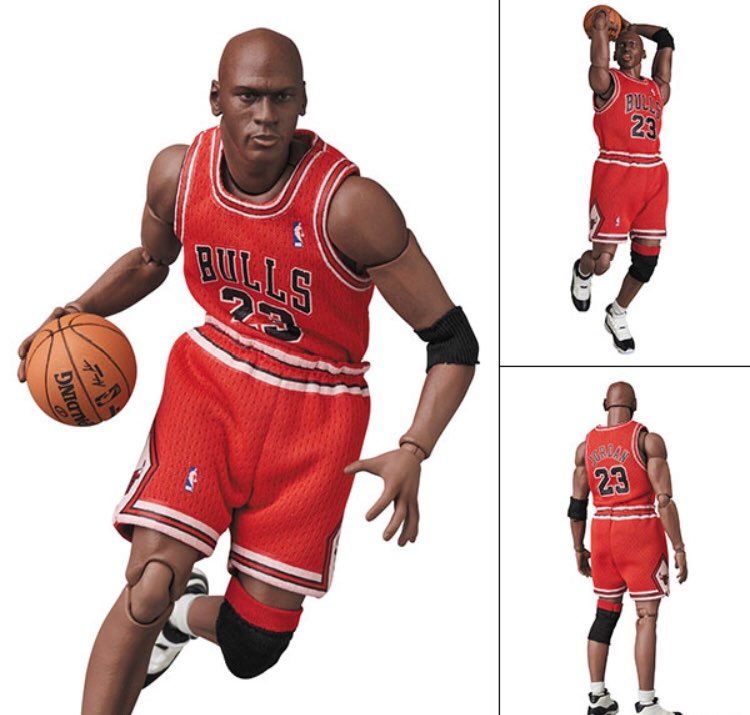 一度どの店も完売したが、🐿かな？あみあみ楽天店で予約販売中。欲しい方はお早めに！