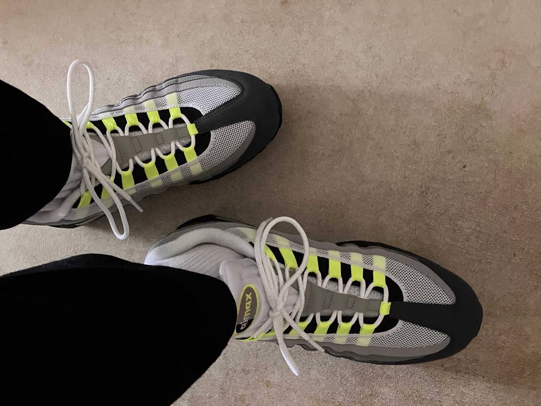 飾っておいても、
10年も経てば加水分解が起こるので
せ