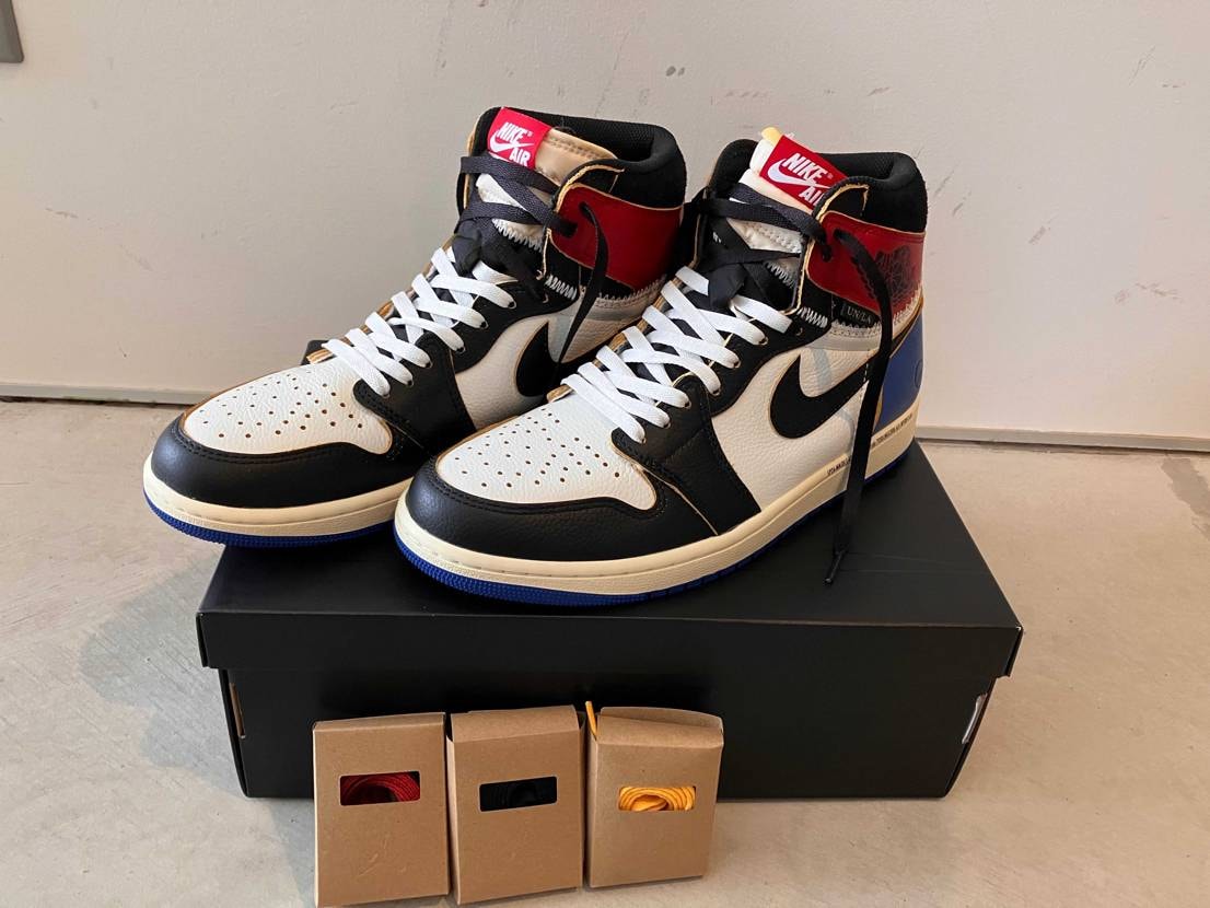 NIKEなので、基本は普通ですw

デザイン的には、シューズ全体の色の切り返