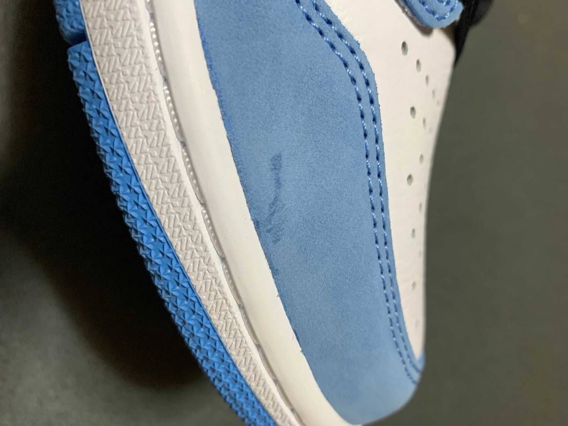 スニダンで購入したのですが、これはしょうがないですか？