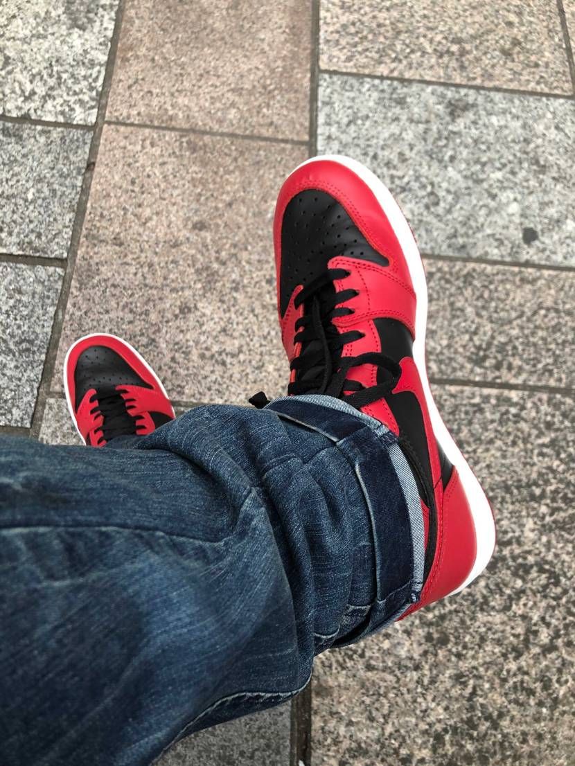 今日は久々にバーシティレッド！

あーっすさんに追いつくどころか、どんどん引