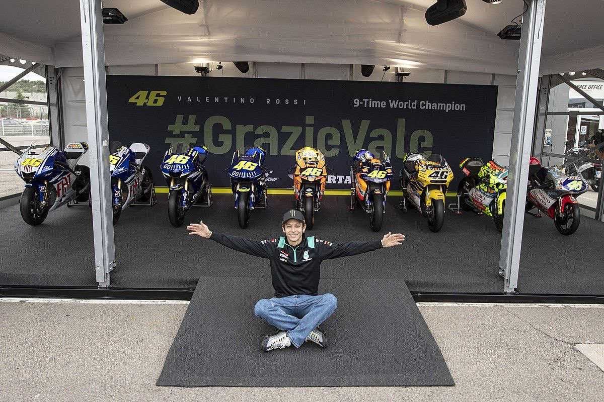 VR46 MotoGPライダーファイナルレースでmax95イエグラ履いてた🥺

