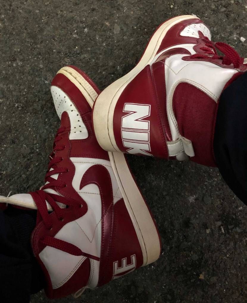 今日のお靴。あいにくの雨ですが、お気に入りの靴を履くと少しテンション⤴︎😁