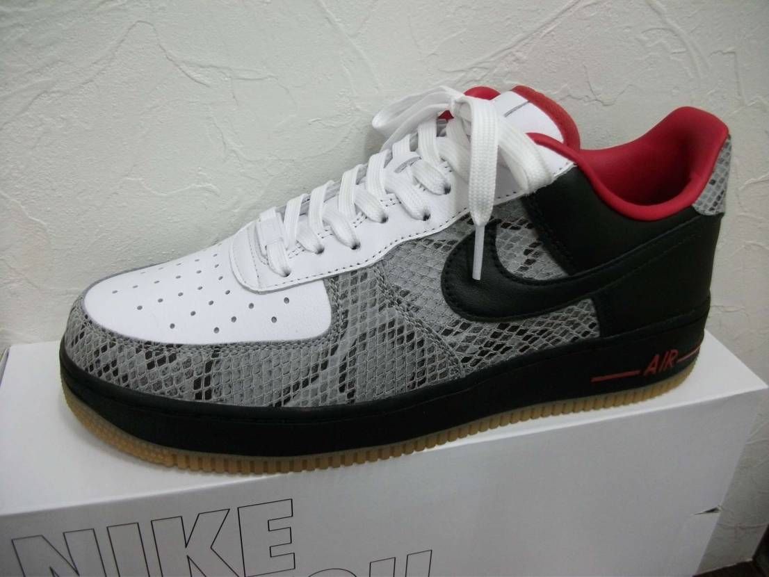 キタ――(゚∀゚)――!!
AF1のbyyouアンロッ