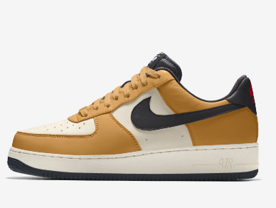 何年か前に買ってたAF1、ヘビロテして完全に履き潰した。
