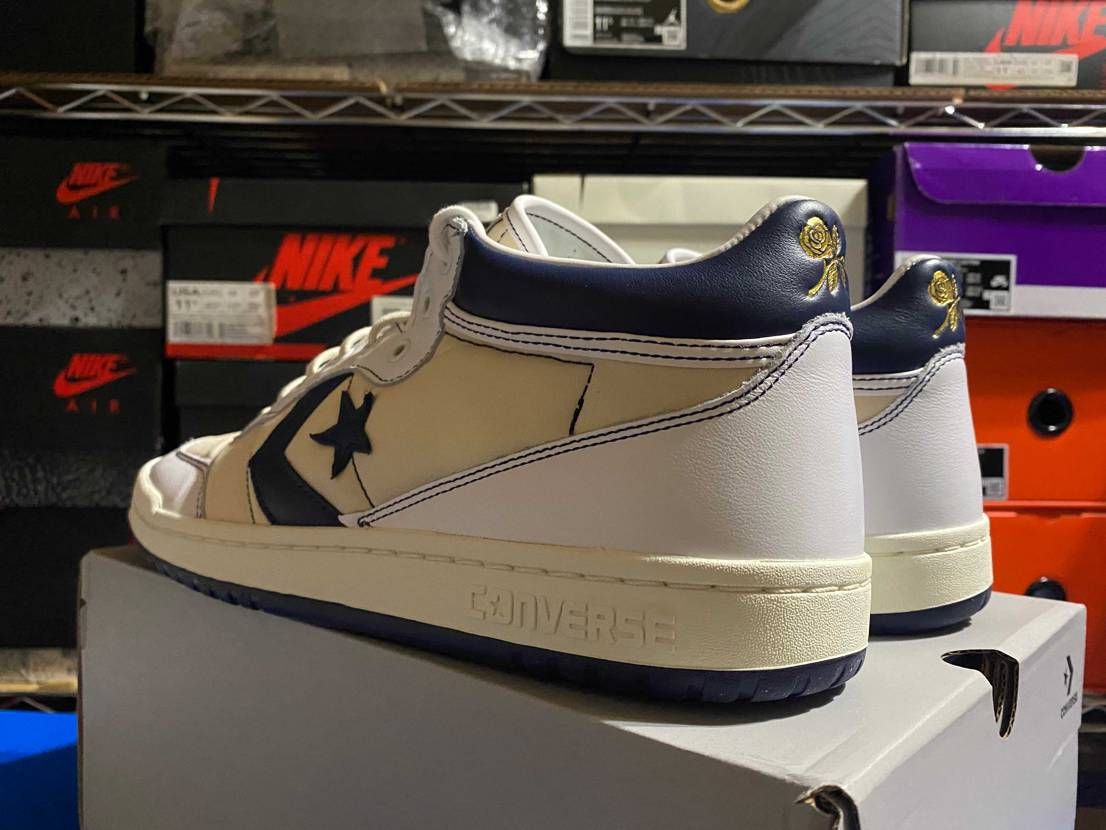 Converse Fastbreak Pro Mid Sag