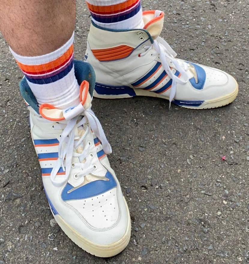 rivalry 🟦🟧⬜️