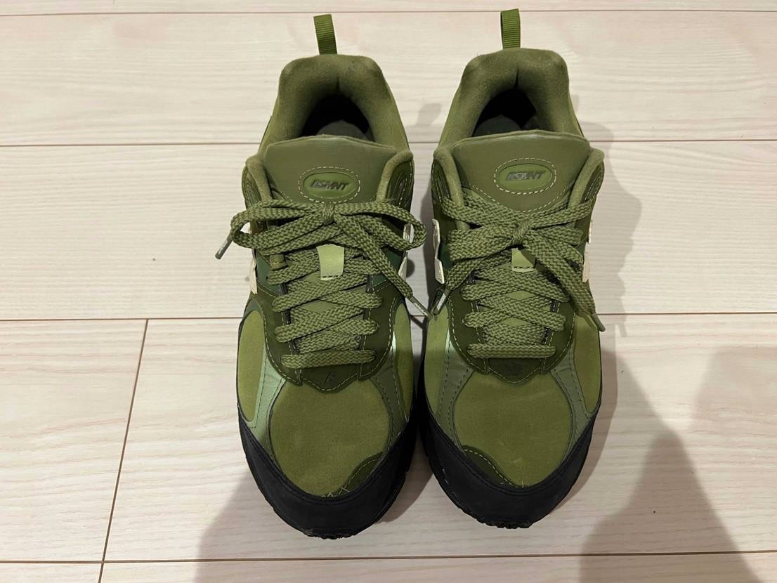 new balanceのコラボモデルを中古出品しました。
