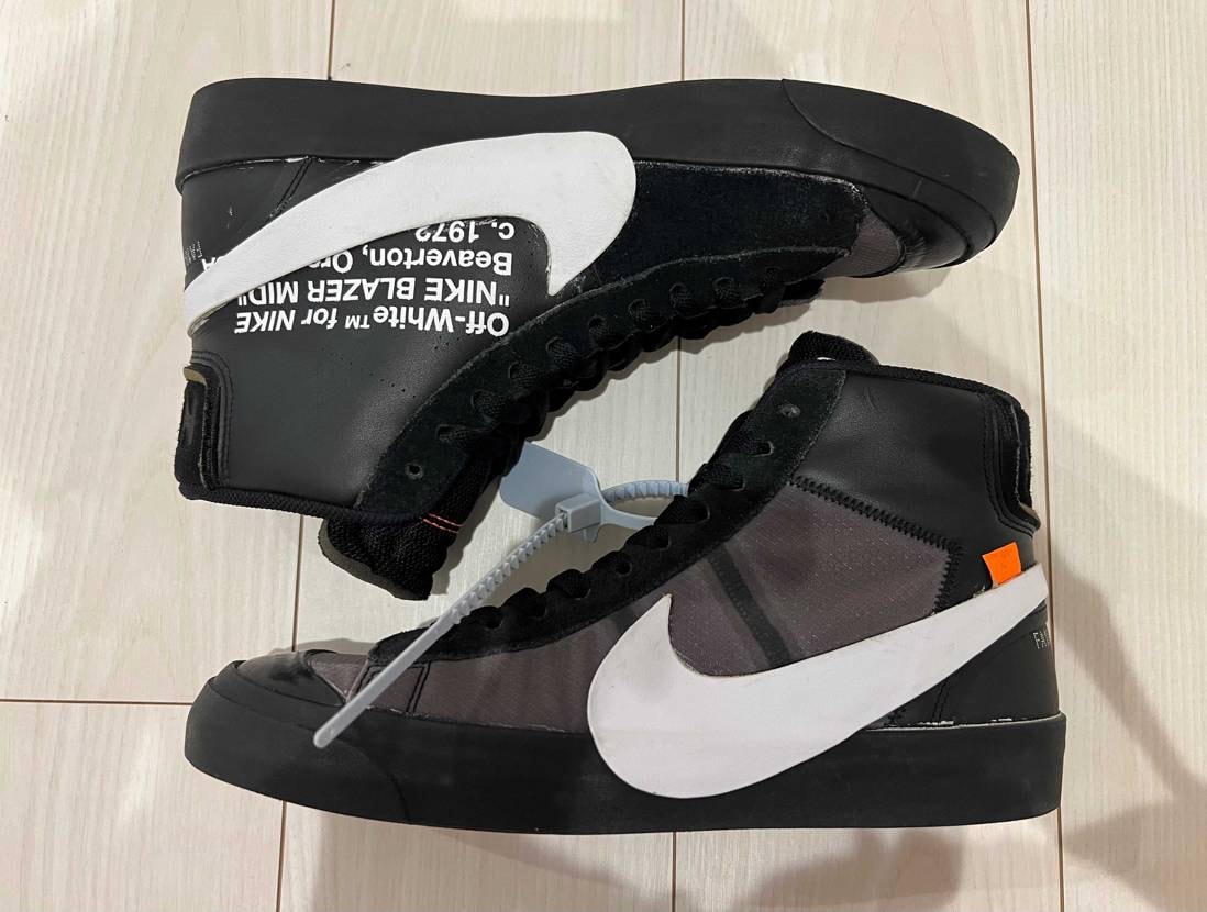 off-whiteのブレーザーを中古出品しました。

着
