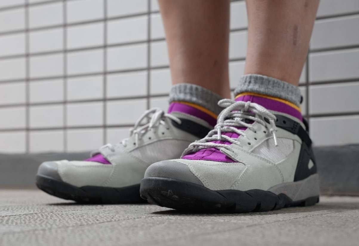 2026/09/27
 NIKE AIR REVADERCHI 2018