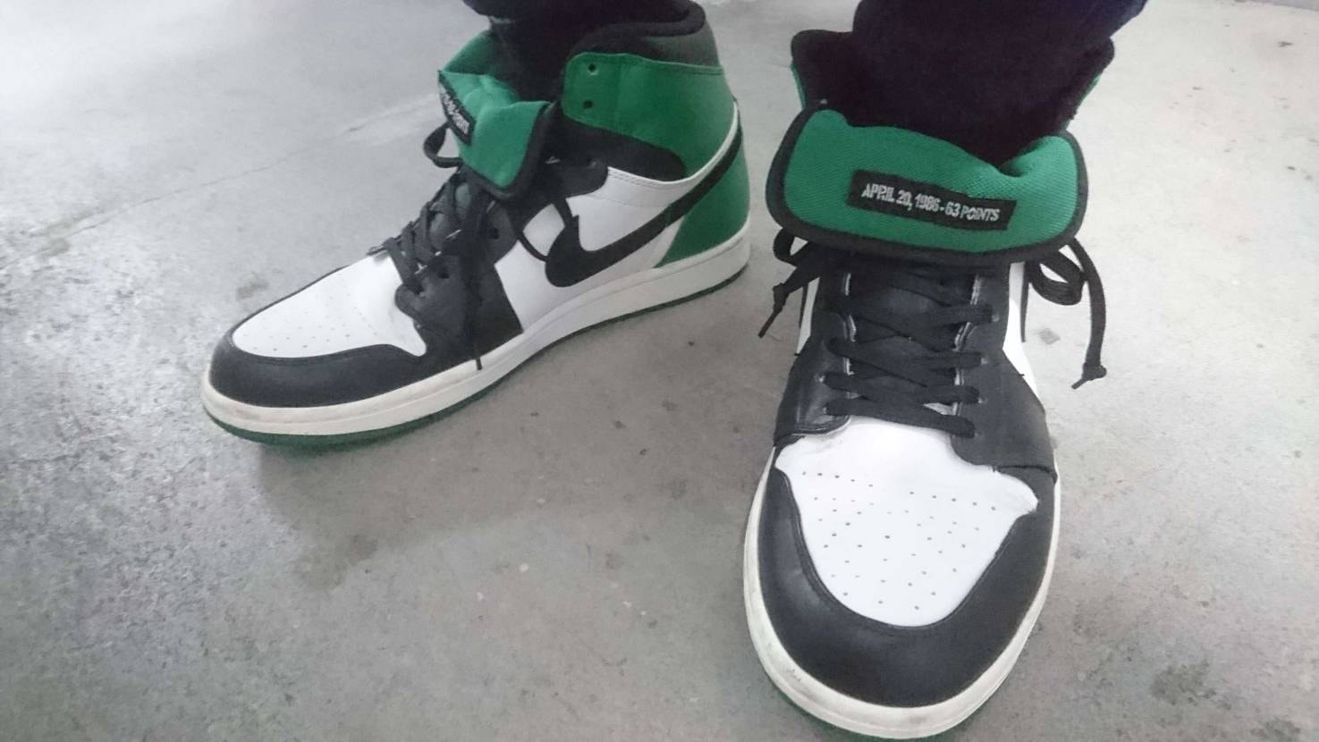 今日のスニーカーは、NIKE AIR JORDAN 1 RE
