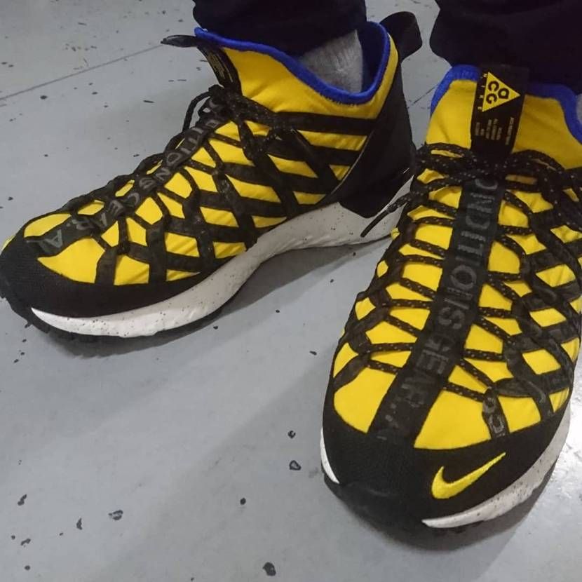 昨日のスニーカーはNIKE ACG REACT TERRA GOBEでした。
