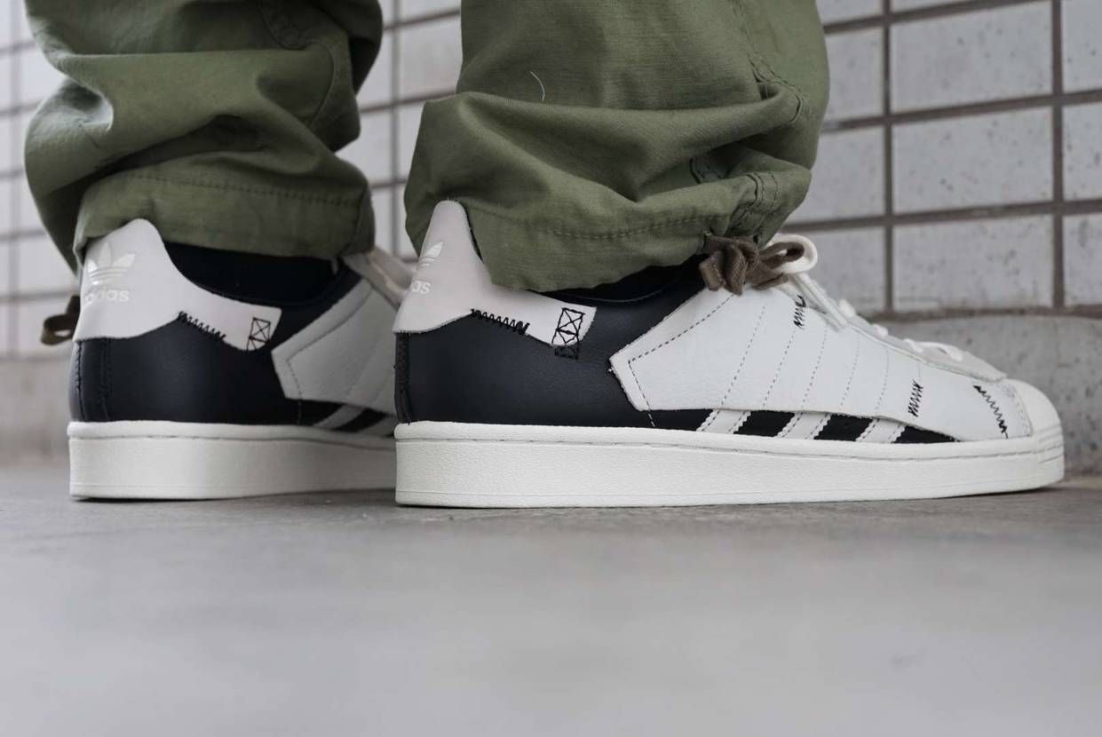 今日のスニーカー
ADIDAS ORIGINALS SUPE
