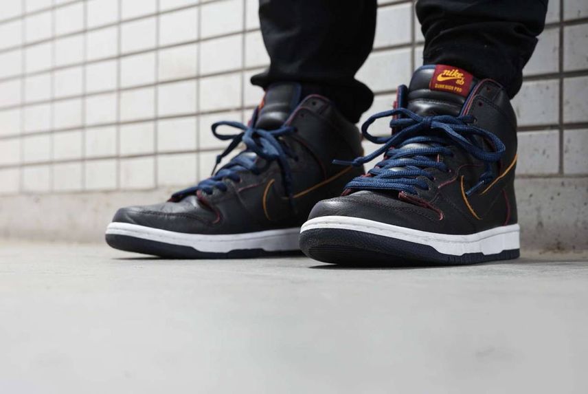 今日のスニーカー
NBA × NIKE SB DUNK HIGH PRO SCR